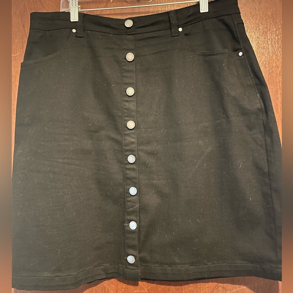 Ang Black Demin Skirt